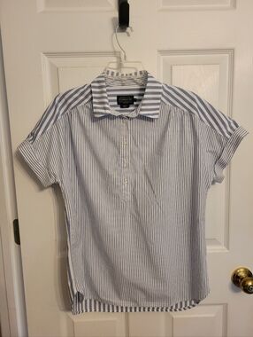 Pendleton Blue and White Striped Short Sleeve Button-Front Blouse